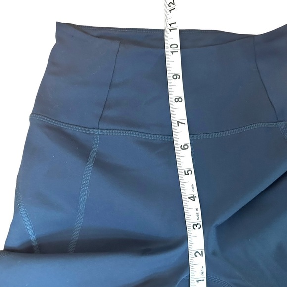 Girlfriend Collective Midnight Compressive High-Rise Legging - Picture 11 of 13